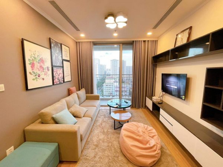 Cho thuê gấp CH Vin Gadenia Hàm Nghi 2PN full 68m2 giá 16tr/th nội thất sang xin liên hệ 0523559679