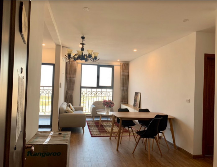 Cho thuê căn hộ The Emerald CT8 Mỹ Đình 2PN Full nội thất, có slot ô tô, LH xem nhà: 0936485622