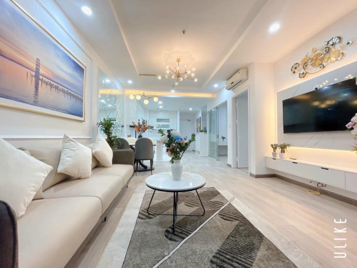 Cho thuê căn góc 3 ngủ sáng 99m2 tòa S1 Vinhomes SkyLake đầy đủ đồ (ảnh thật)