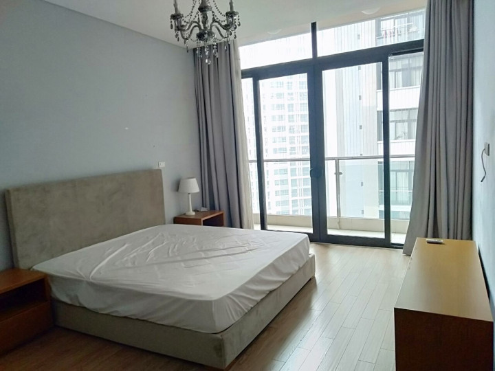 Cần bán nhanh căn chung cư Dolphin Plaza Mỹ Đình - Trần Bình, 2 phòng ngủ, 2 vệ sinh, 138m2 Full nội thất giá 6,75 tỷ. Liên hệ 0852111838