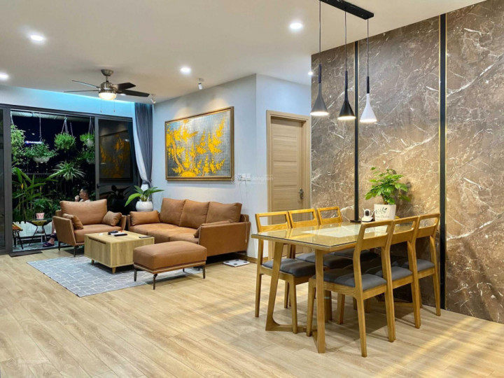 Bán gấp căn chung cư Bonaza 23 Duy Tân, 2PN, 71m2, nội thất đầy đủ, giá 3,6 tỷ
