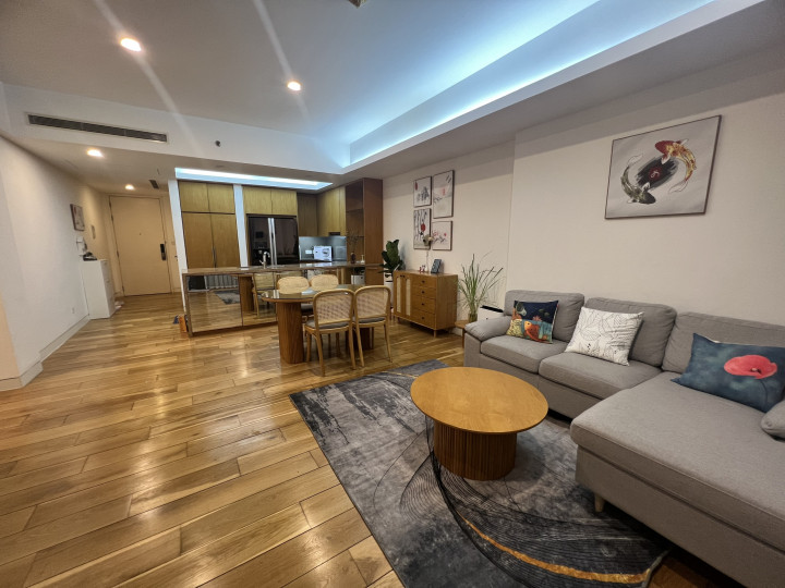 Bán Căn Hộ Chung Cư Indochina IPH 241 Xuân Thủy , DT 131m2, 3Pn, Full Nội Thất,