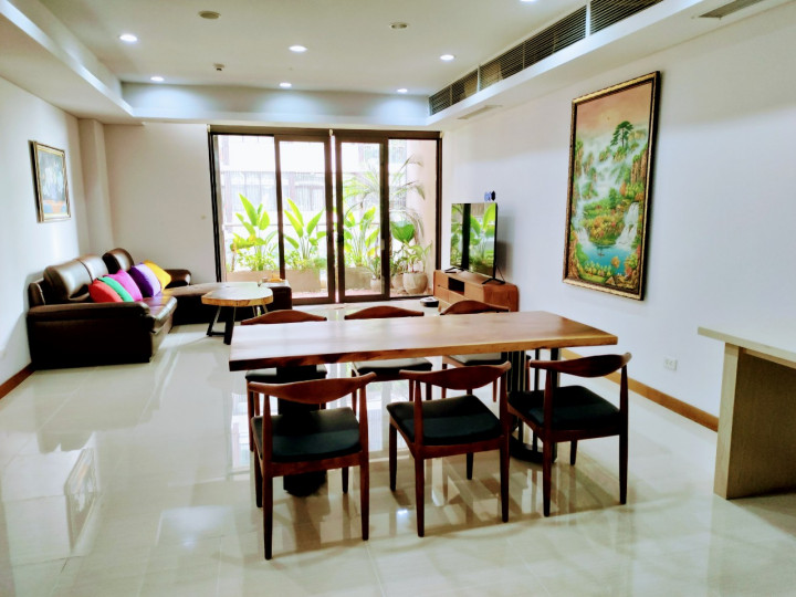 Bán gấp căn 3pn,3wc - 156m2 tại CC Dolphin Plaza -Nguyễn Hoàng , giá 33tr/m2 sổ đỏ chính chủ