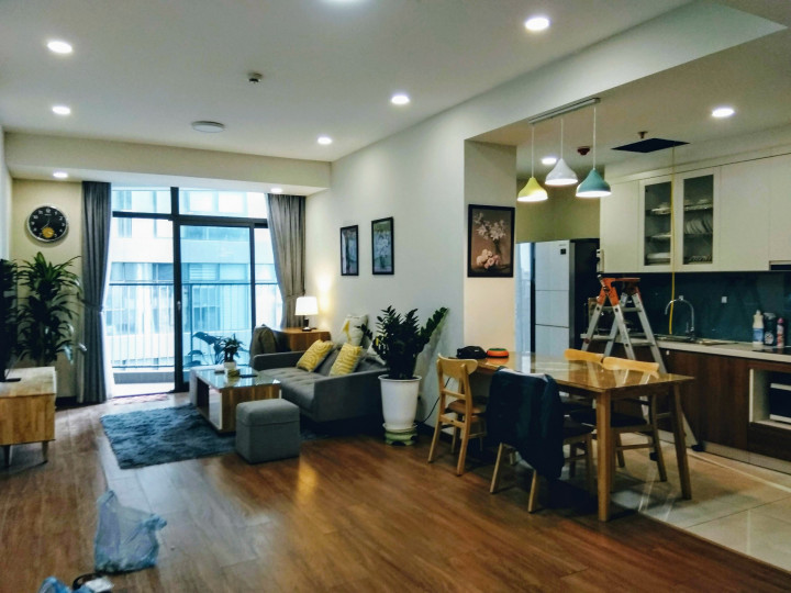 Chính Chủ Cho thuê căn hộ Tràng An Complex, tầng 19, DT 95m2, loại 3 PN, 2WC, đầy đủ đồ.