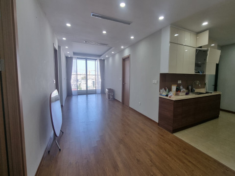 Cần nhượng lại căn hộ 3PN, 2WC nội thất cơ bản ở The Park Home. Liên hệ em Khang: 0523534786