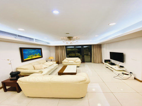 Ảnh thật, giá thật: 133m2 - 2PN + 1 full nội thất ở Dolphin Plaza Mỹ Đình, giá 15tr