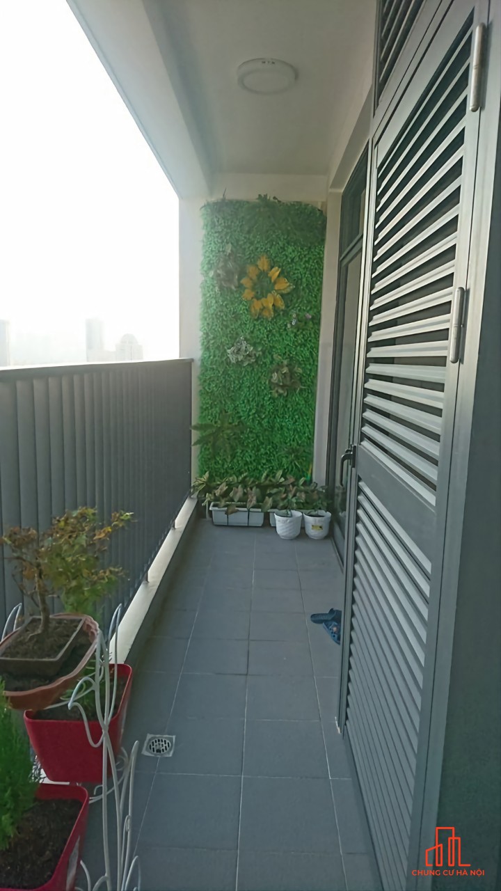 Chính chủ báo đúng giá 9 tỷ căn 3PN 110m2 Cc Vin Hàm Nghi, tầng đẹp có TL thêm. Lh 0969636235