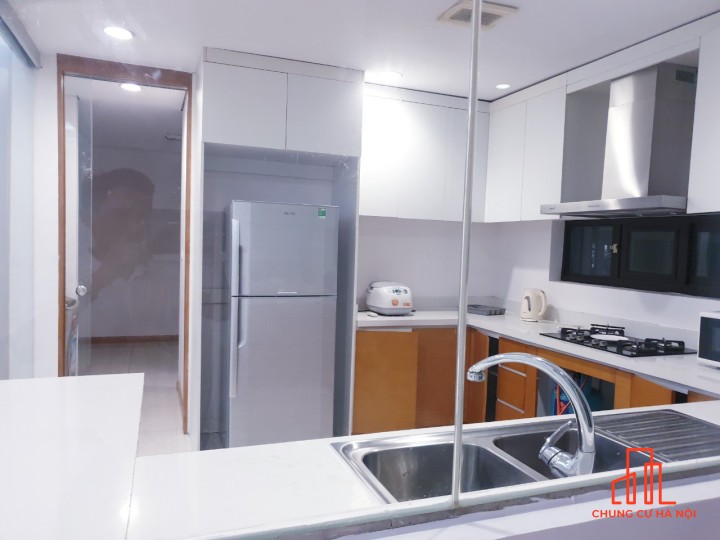 Bán căn hộ cao cấp Dolphin Plaza 164m2 chỉ 61 triệu/m2