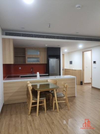 Chính chủ cần bán gấp căn hộ Sky Park Tôn Thất Thuyết 2PN 2WC full nội thất. Liên hệ: 0906212358
