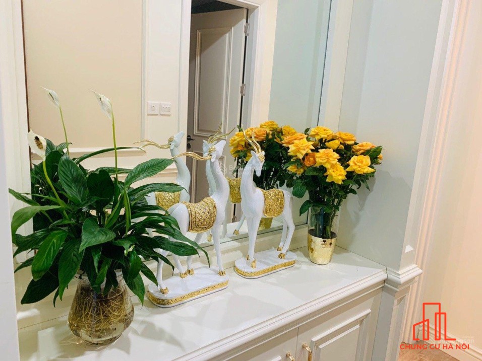 Không tiếp môi giới! Bán gấp căn chung cư Vinhomes Gardenia - 2 ngủ ban công Đông Nam - full đồ