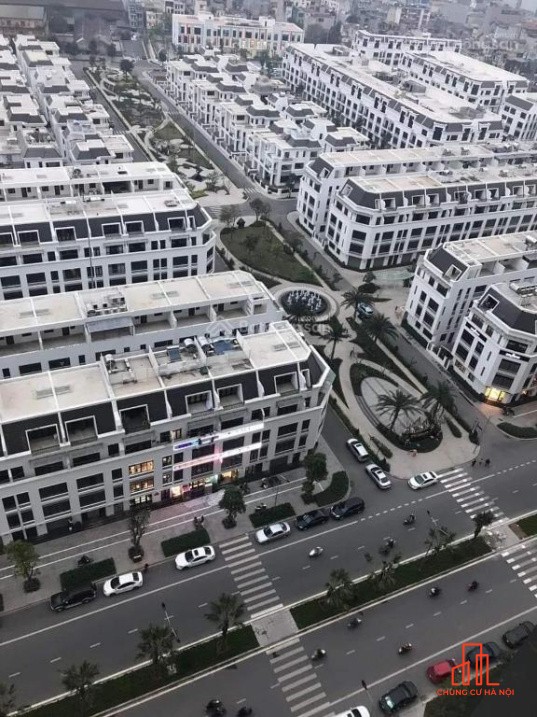 Duy nhất bán căn 2 ngủ 80m2 nhà vuông, 2 ban công, view liền kề, sổ đỏ Vinhomes Gardenia Hàm Nghi