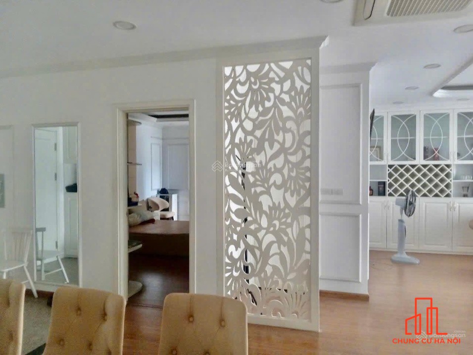 Bán CC 3PN, 135m2 ở Iris Garden, Trần Hữu Dực, Nam Từ Liêm, giá ưu đãi 8,6 tỷ