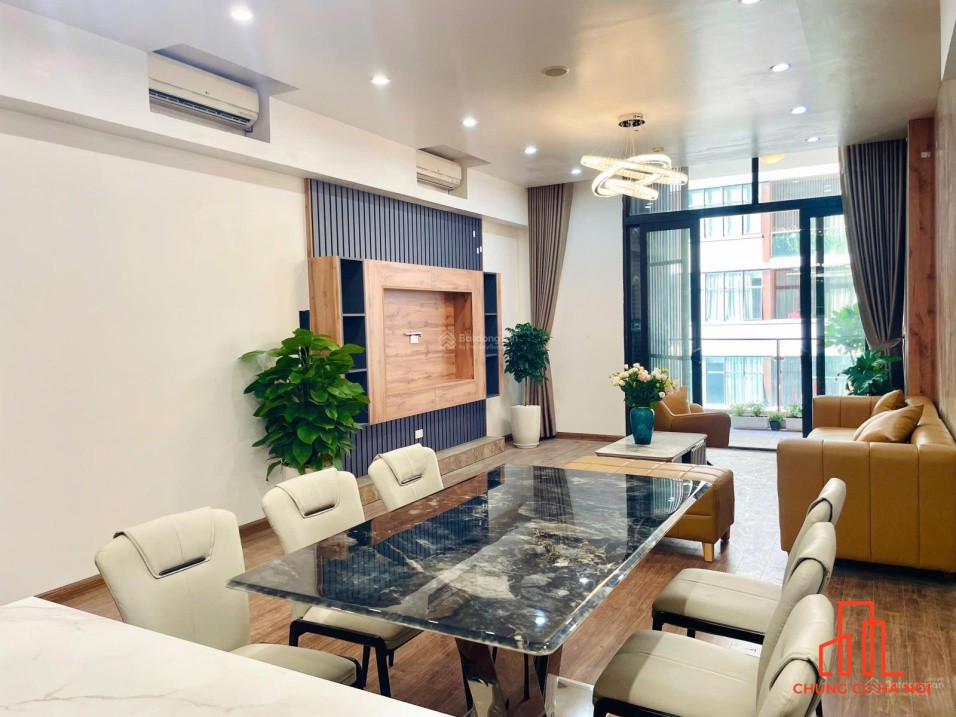 Bán căn hộ chung cư Iris Garden 135m2 nội thất đẹp cam kết giá tốt nhất thị trường