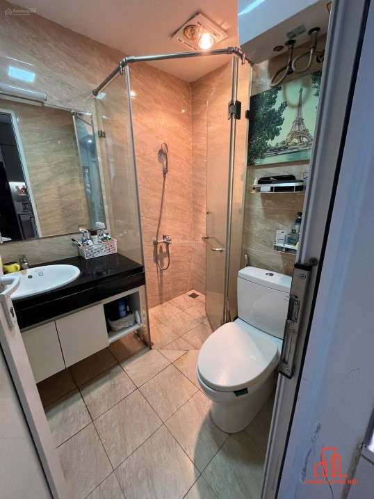 Tôi bán căn hộ 101m2 TK 3pn vị trí 21 Lê Đức Thọ ,chung cư Súnsquear,tầng trung ban công hướng mát.
