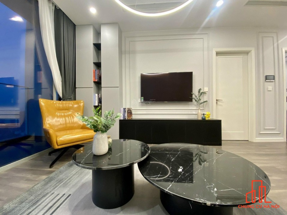 Chính chủ bán chung cư The Park Home đường Thành Thái. 120m2, 3 ngủ, full đồ. 12,3 tỷ.