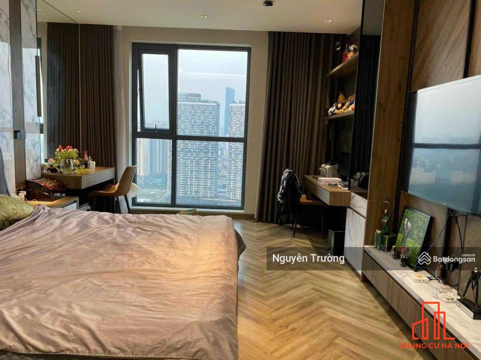 Chính chủ bán căn hộ 133m2, 3PN, full đồ, chung cư Sky Park Residence. Giá 13.5 tỷ bao phí