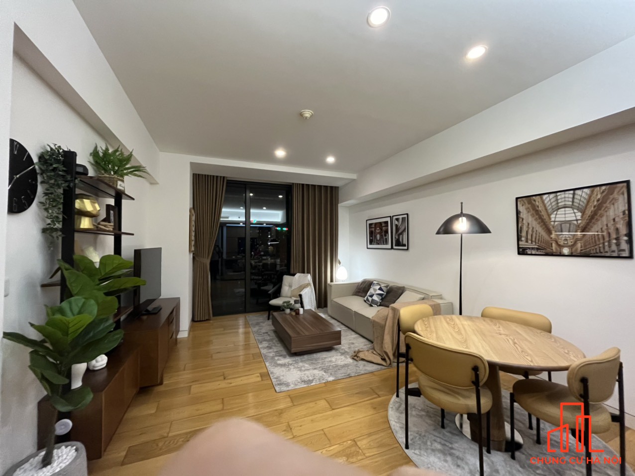 Chính chủ em cần bán nhanh căn hộ 2PN 98m2 tại dự án Indochina IPH Cầu Giấy