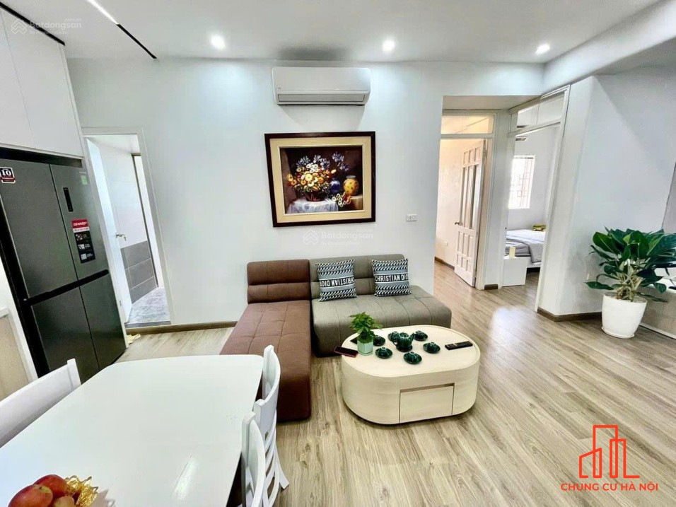 Bán CC Sky Park Residence, Tôn Thất Thuyết, 8,59 tỷ, 71,5m2, giá ưu đãi, hot