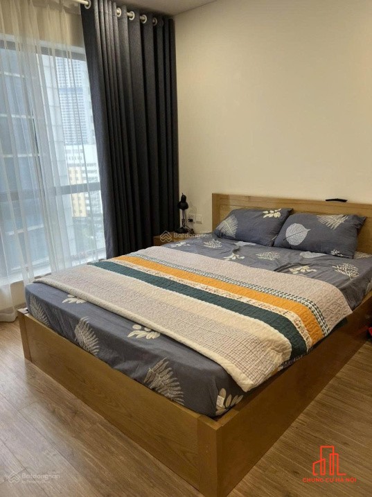 Chính chủ cần bán căn hộ Sky Park Residence. 75m2. 2pn2vs. View thoáng mát. Full nội thất
