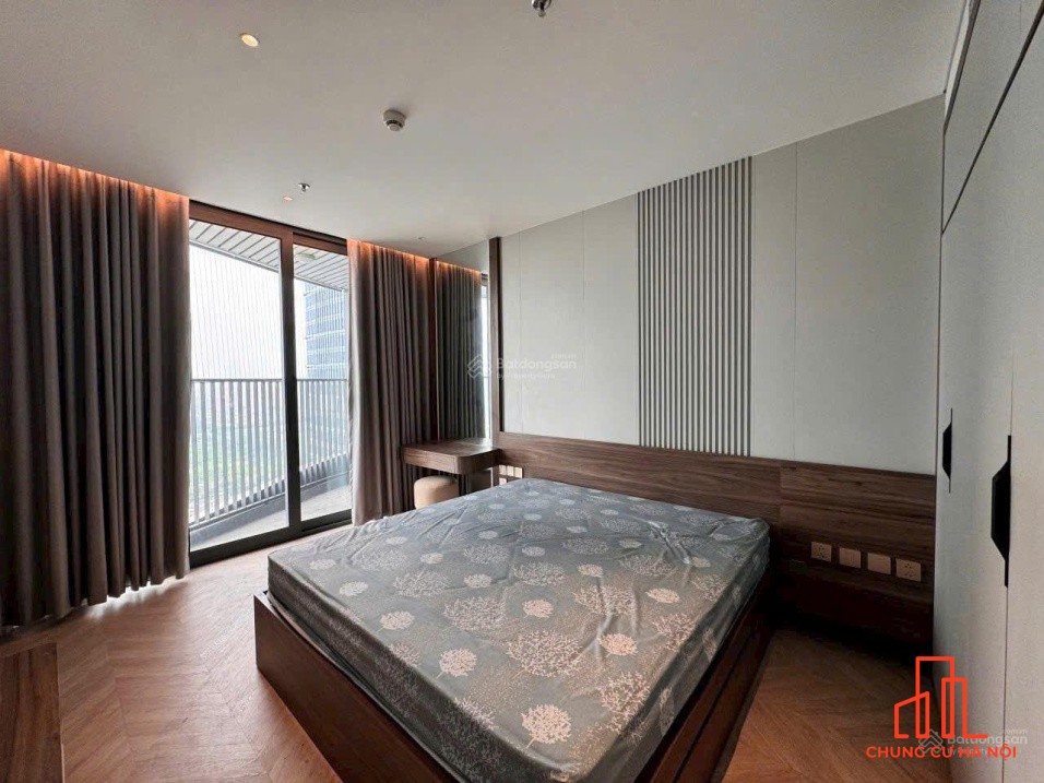 Chính chủ Bán Căn Góc Hot Nhất Tòa FLC Cầu Giấy. 121m2 bc Đông Nam, tầng trung.