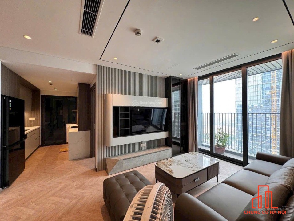 Chính chủ Bán Căn Góc Hot Nhất Tòa FLC Cầu Giấy. 121m2 bc Đông Nam, tầng trung.