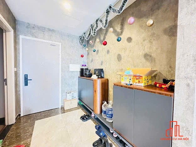 Cực đẹp! Bán căn 121m2 - căn góc, thoáng, mát, 3PN - tầng cao, nội thất sang trọng, cực xịn.