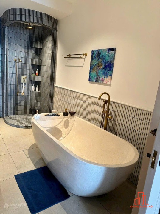 Chủ nhà cần bán căn hộ 3 ngủ 1 kho 2 vệ sinh để lại toàn bộ nội thất ở được ngay, xem nhà 24/24