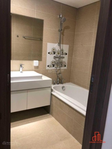 Mới chủ nhà gửi bán căn góc 122m2, 130m2, thiết kế 4PN West Point Mễ Trì