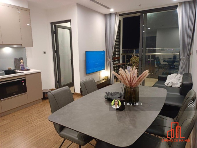 Bán căn  đẹp tầng 20+ tòa W2 Vinhomes West Point, 2PN, 2WC, NT cơ bản CĐT