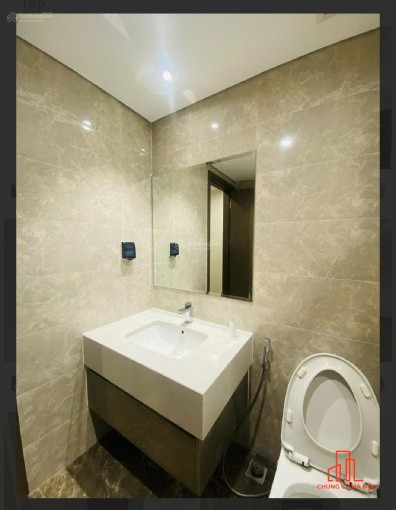 Gia đình Bán cc 4PN thỏa thuận 14,15 tỷ-14,75 tỷ 122,5m2-129m2 tại Vinhomes West Point, sẵn sổ đỏ !