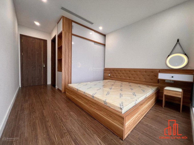 Cần bán căn hộ Vinhomes Westpoint Phạm Hùng căn 2PN, 2WC, giá 7,4 tỷ nội thất đầy đủ