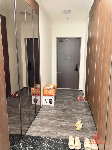 Mới! Chính chủ gửi bán nhanh căn hộ tòa W2 4N 3VS ban công Đông Nam, thoáng mát giá 10,8 tỷ