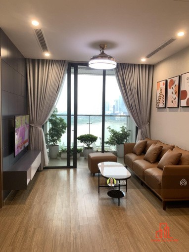 Cần bán nhanh căn hộ 3 ngủ, trục S3.20, view hồ, chung cư Vinhomes Skylake