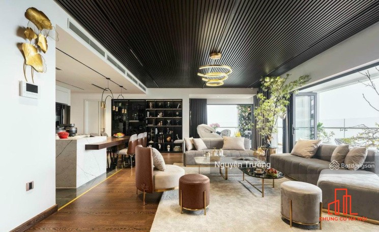 Chính chủ bán căn hộ 155m2, 4 phòng ngủ, view hồ đẹp, chung cư Vinhomes Skylake. Giá 15.5 tỷ