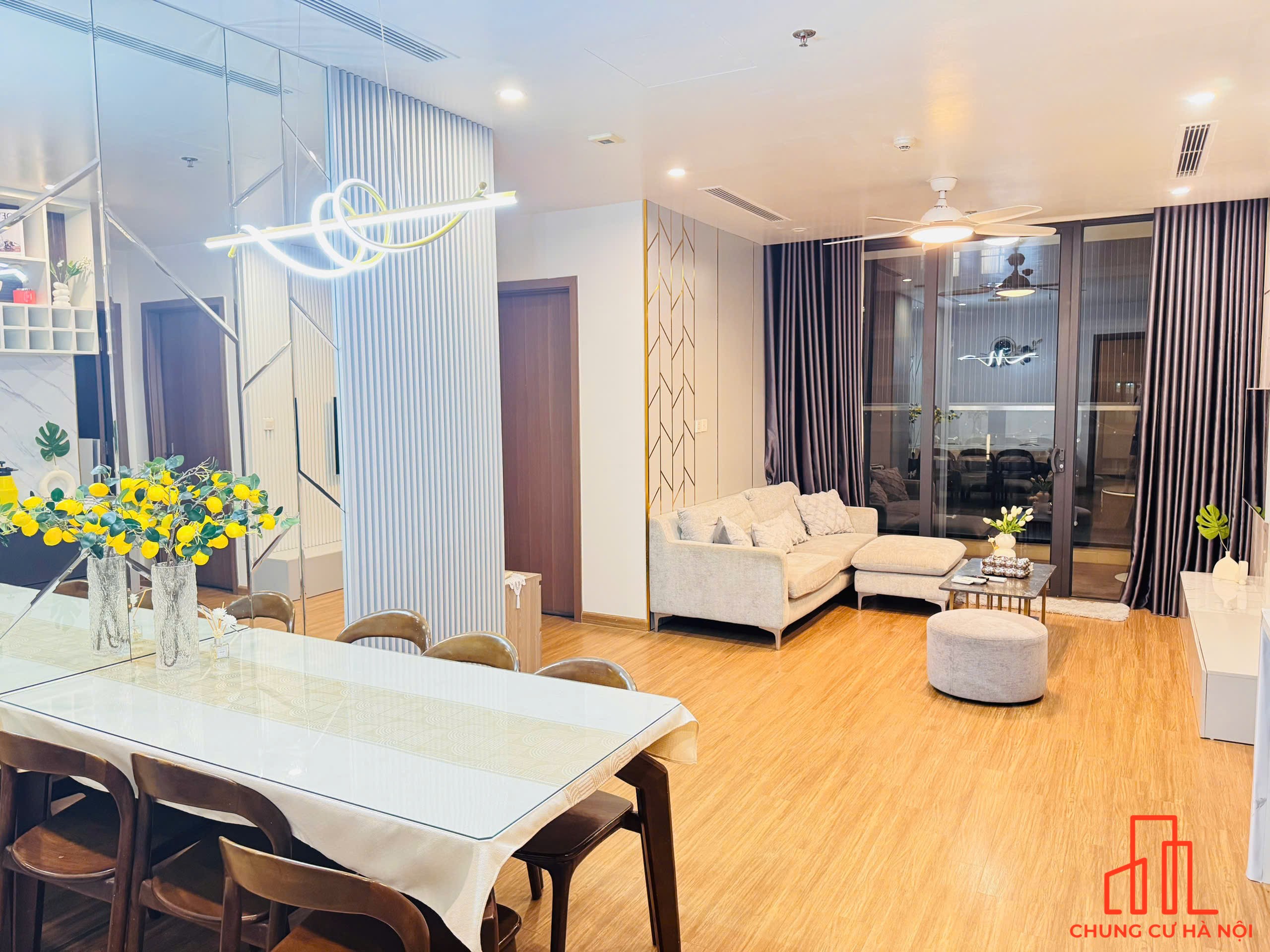 Cho thuê căn hộ toà S2 Vinhome Skylake 3PN, đầy đủ đồ, tầng đẹp, hướng mát. Liên hệ 0852.111.838