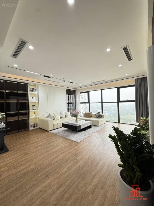 Siêu phẩm view pháo hoa 135m2 dự án Iris Garden 30 Trần Hữu Dực, Nam Từ Liêm