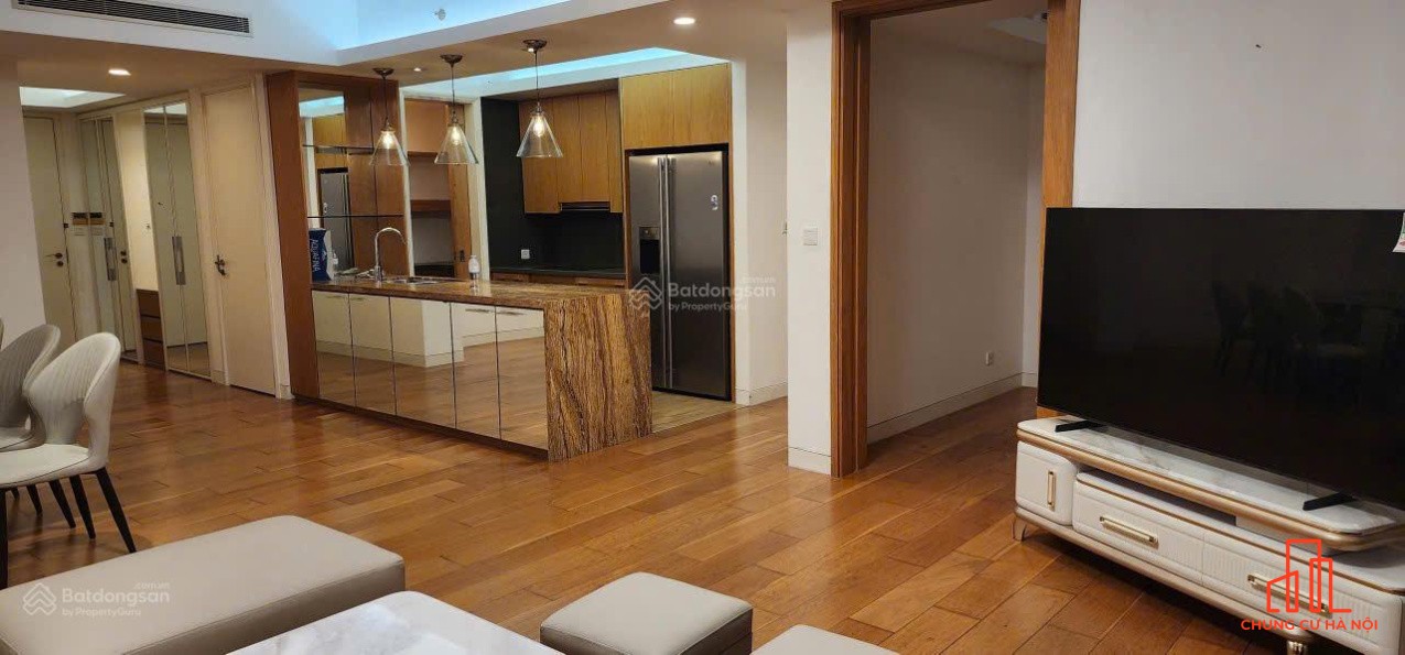 Cho thuê căn 3N Indochina Plaza Xuân Thủy - full nội thất cao cấp, giá 25tr/tháng.