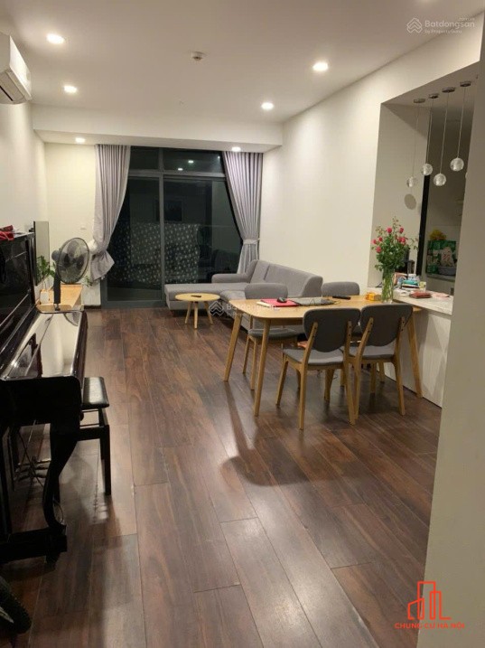 Chính chủ bán căn góc 2 ngủ - Discovery Complex 302 Cầu Giấy