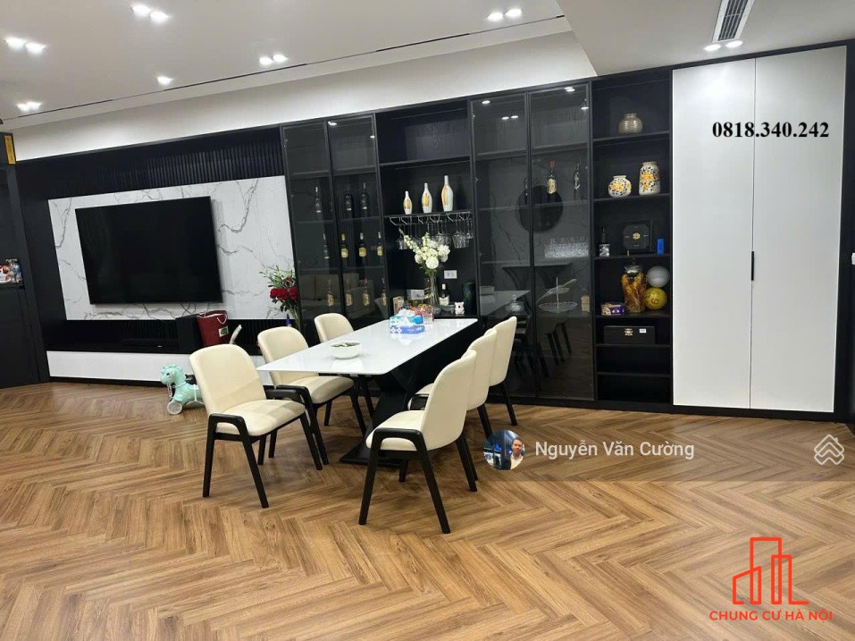 Em bán gấp căn hộ đẹp 155m2 3PN+1 2vs chung cư cao cấp Discovery Complex - 302 Cầu Giấy.
