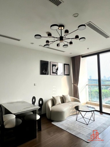 Cần tiền bán gấp chung cư 2 ngủ tòa West Point Phạm Hùng 85m2 2N 2W sổ đỏ lâu dài 7,9 tỷ