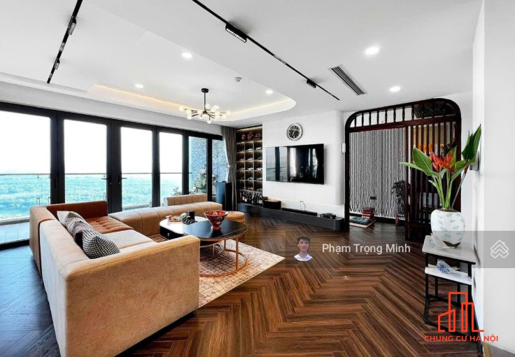 (Mới) bán căn góc 102m2, 3PN view hồ, cửa TN, ban công ĐB, chung cư Skylake. Giá 12,9 tỷ